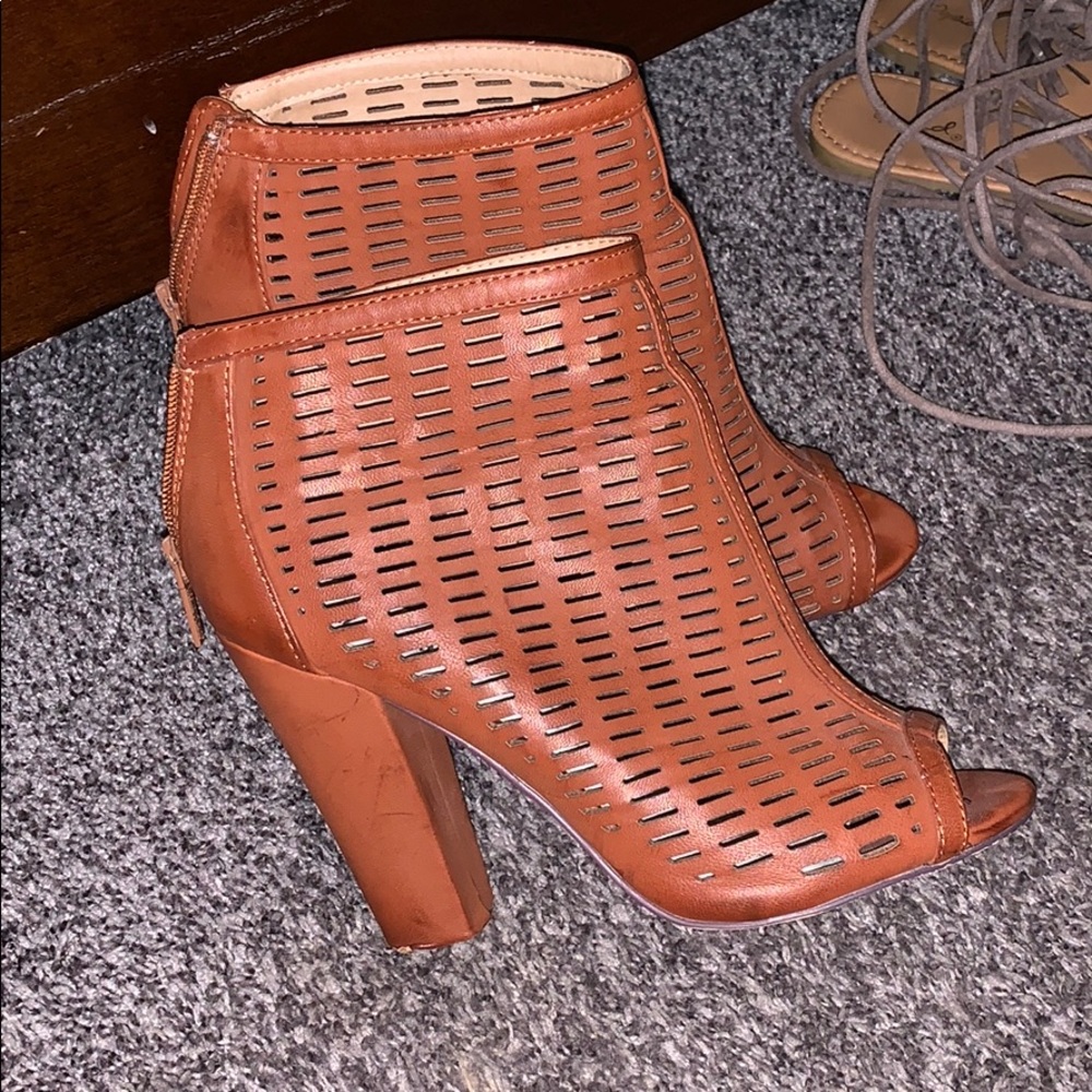 Shoes